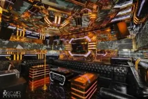 Phòng hát VIP tông vàng đen tại Oscar Karaoke